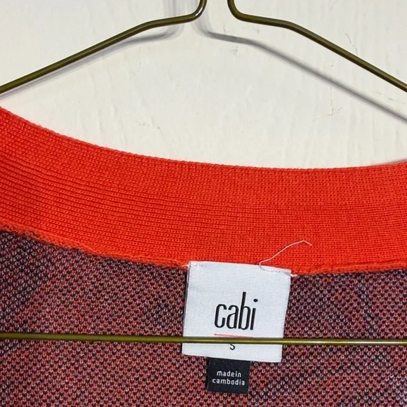 CAbi Orange Floral V-Neck Button Cardigan women’s size small - Picture 3 of 6